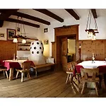 Alpenhotel Szálloda 2*