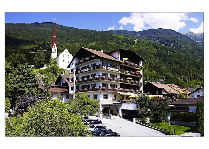 Hotel Alpenhotel 2*